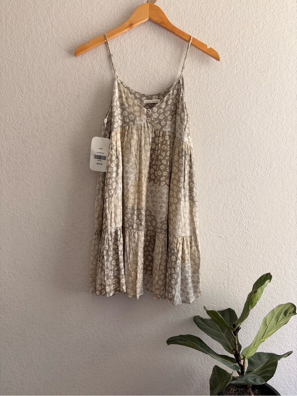 NWT BéCool Dress Up Boutique Floral Spaghetti Strap Babydoll Tiered Ruffle S